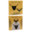 String noir en dentelle avec bijou cœur doré