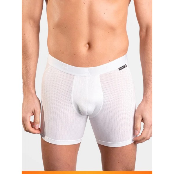 Boxer sport blanc élégance sportive Loïc Henry