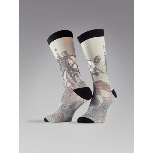 Chaussette biker au design rebelle