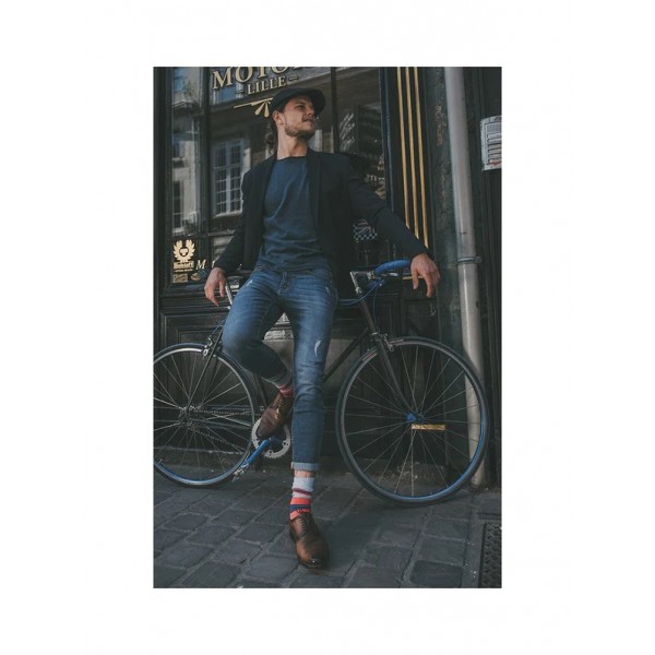 Chaussette  bandes grises- rouge et bleu
